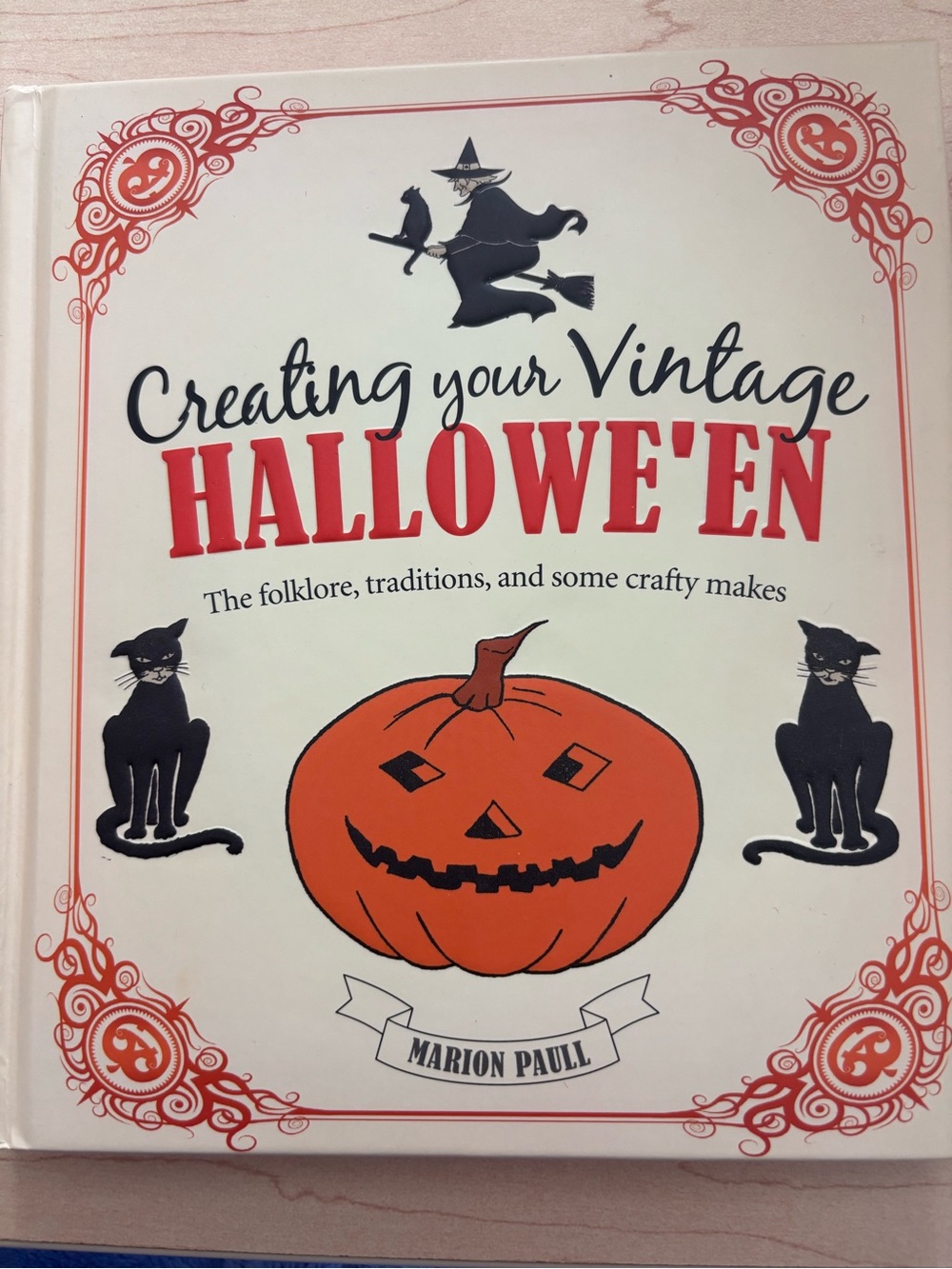 NWT Halloween Pumpkin Kids Crafts Themed Book in Orange & Black